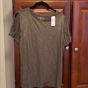 Loft short sleeve Tshirt olive gold
